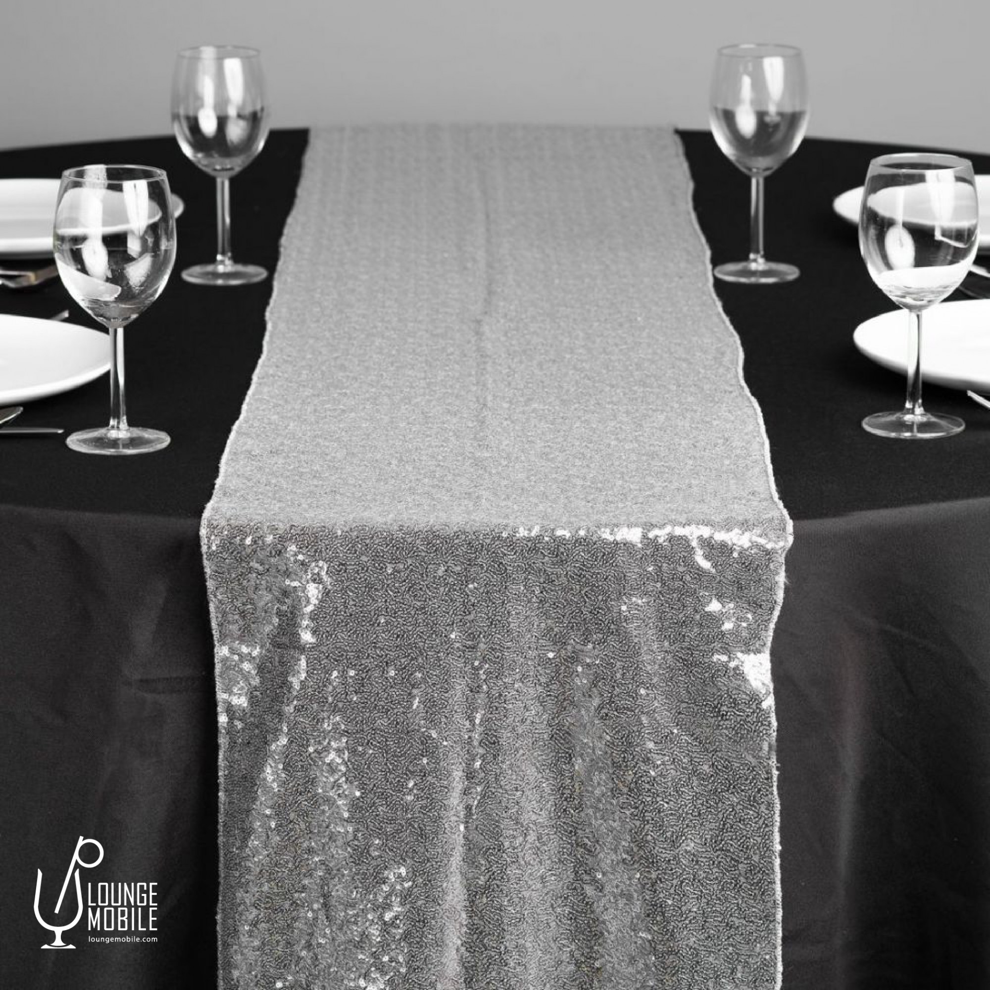 Chemin de table sequin argent